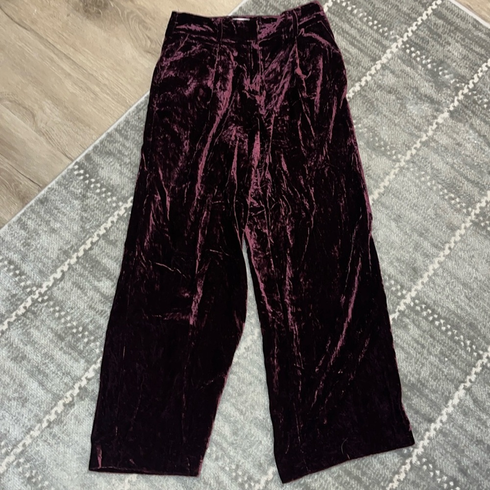 Loft crushed velvet wide leg plum pants size 2 petite